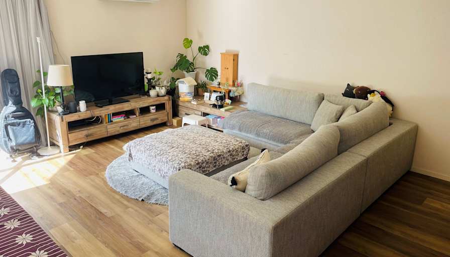 James Y's room