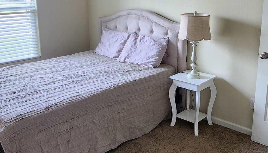 Hannah's room