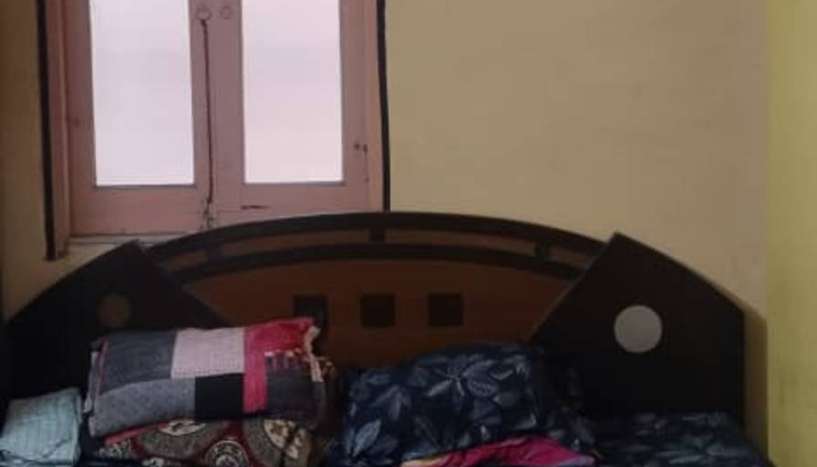 Anubhav Megotia's room