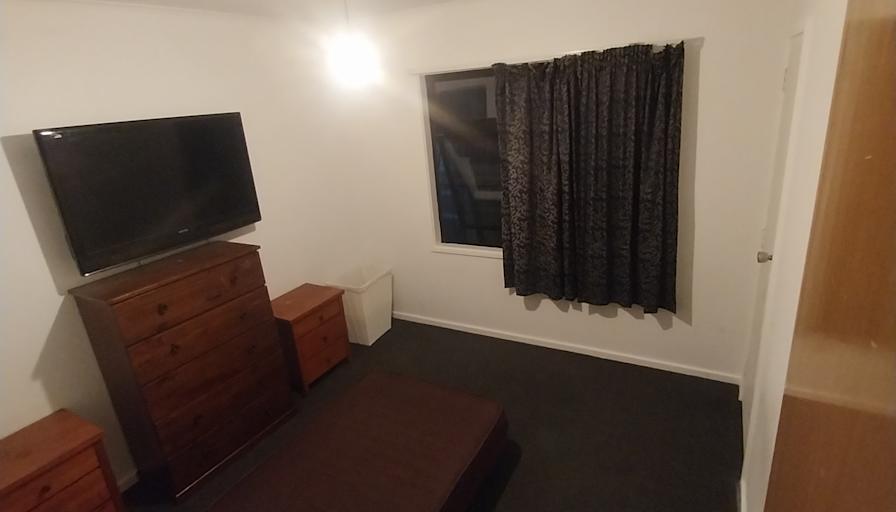 Nowah's room