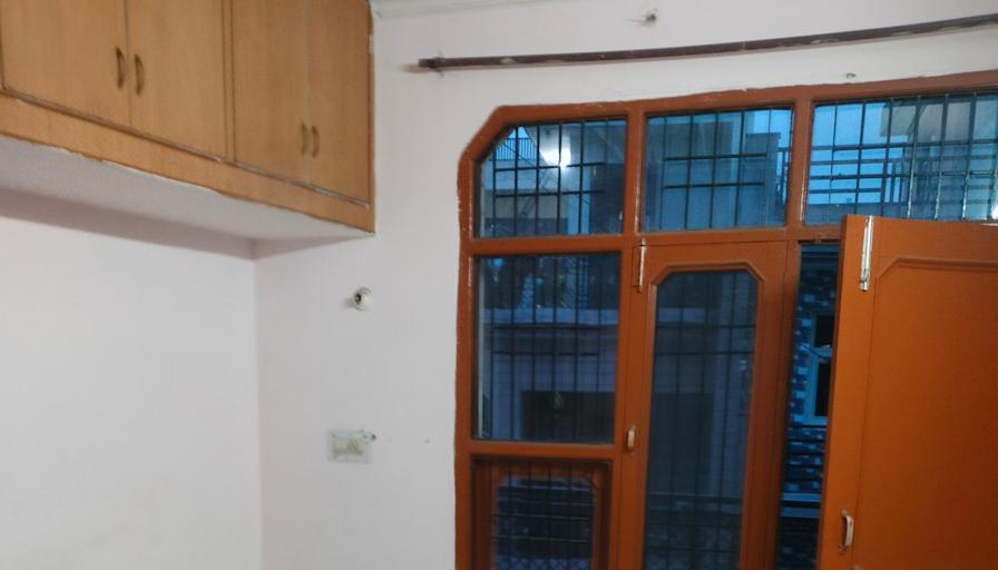 nehaneha's room