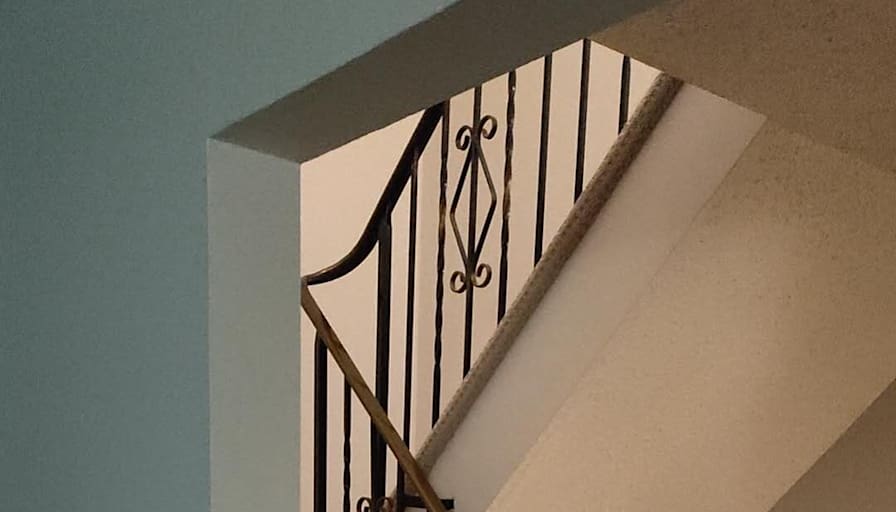 Meng's room