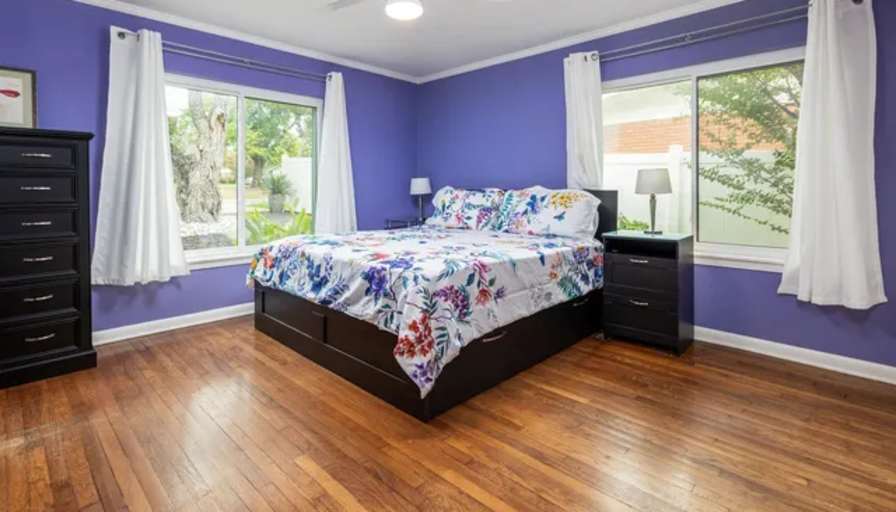 Kelly's room