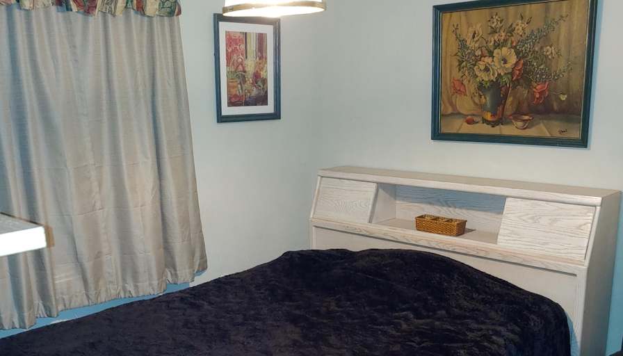 Tammy's room