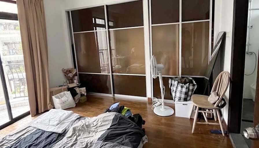liy's room