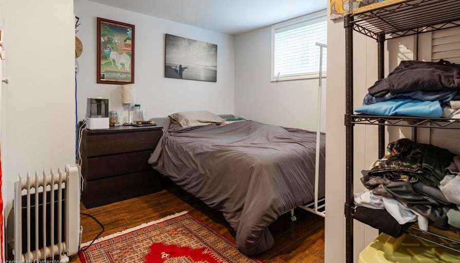 Tuan's room