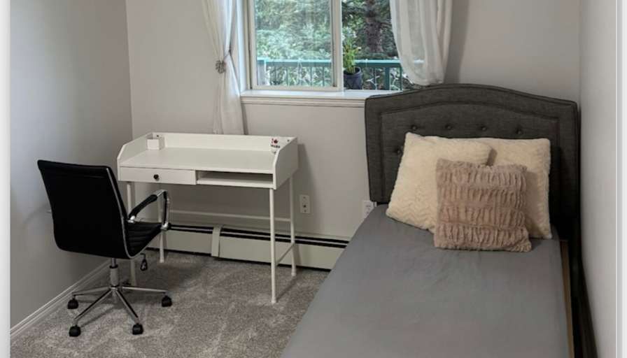 Cristina's room