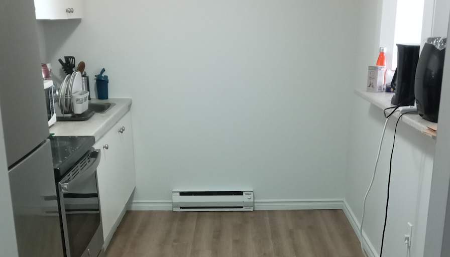 Amir's room