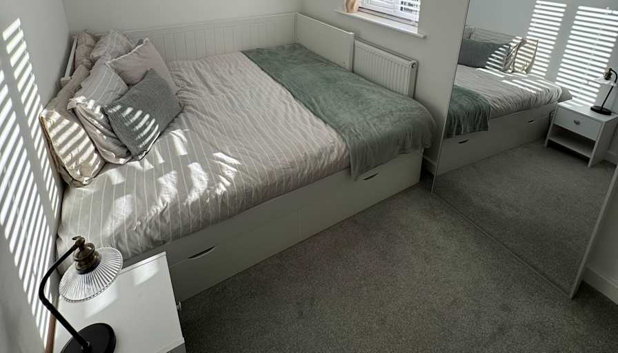 Sam's room