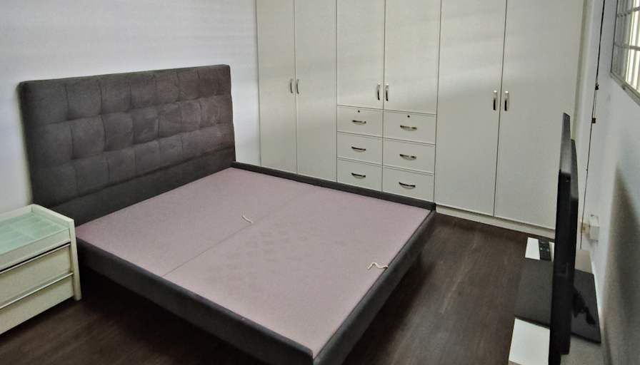 LorKY's room