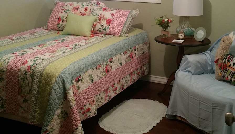 Annette's room