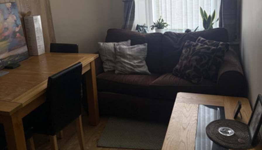 Csaba's room