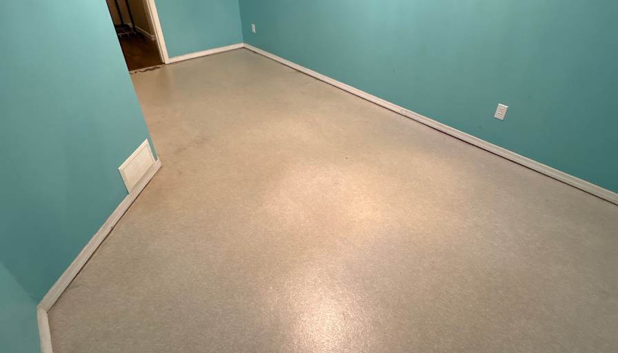 Shania Oldaker's room