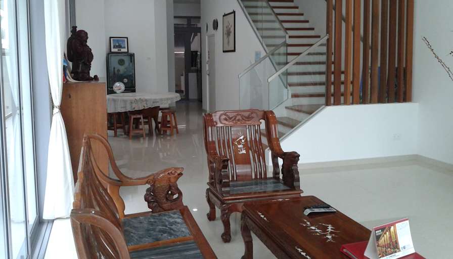 SHIBANI's room