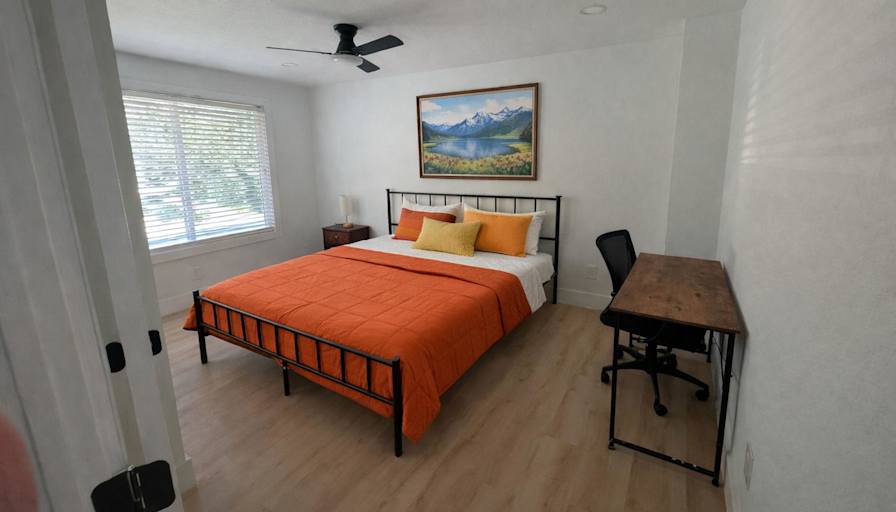 PadSplit's room