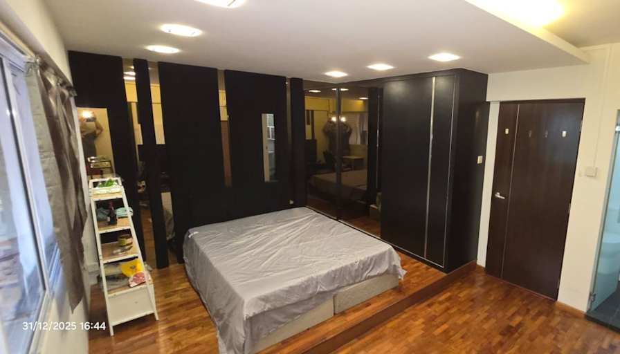 Easy LandLord's room