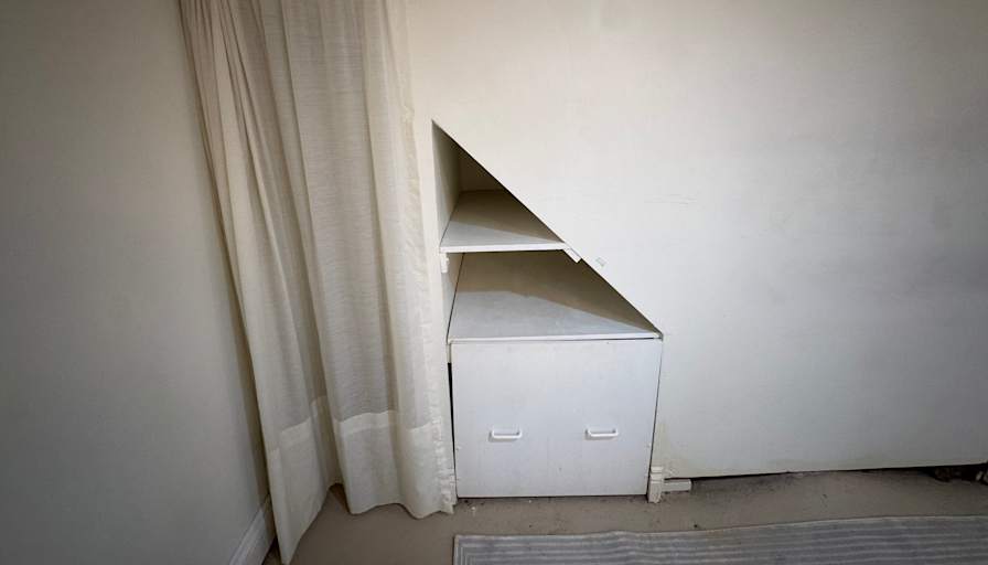 Julia's room