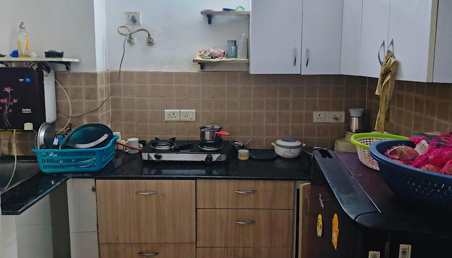 Pragya's room