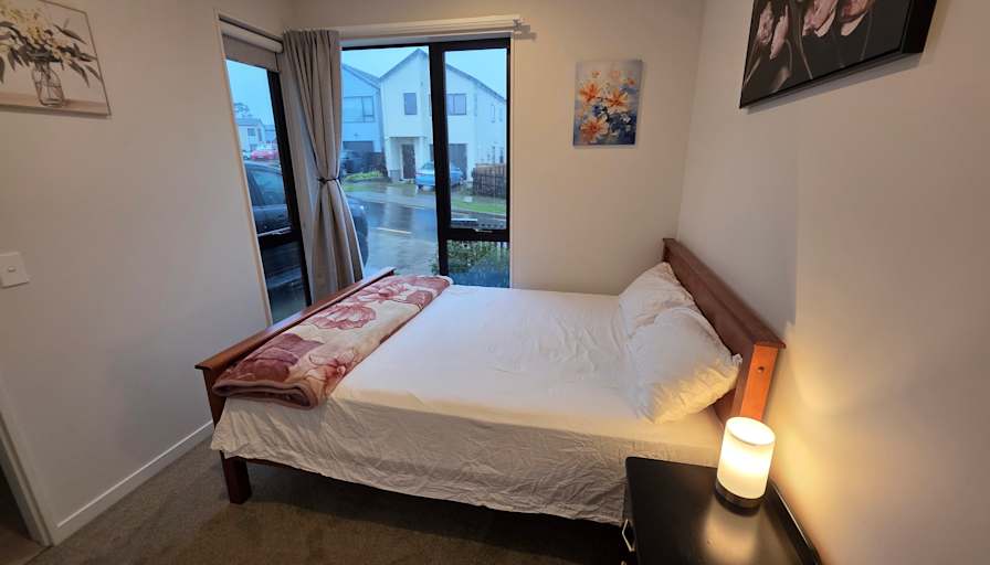 Karan's room