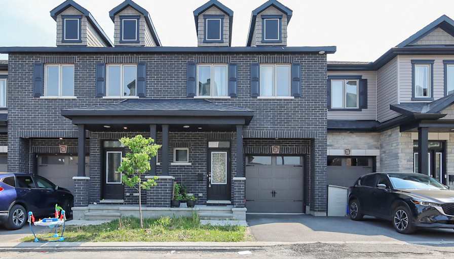 Rent In Ottawa Property Management Inc's room
