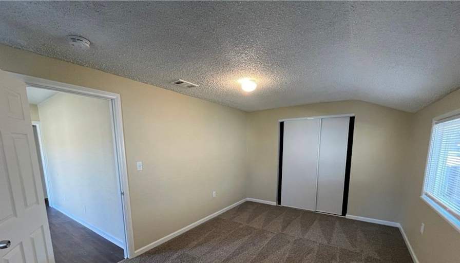 Anais's room