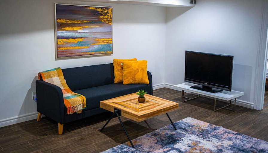 farnaz hosseini's room