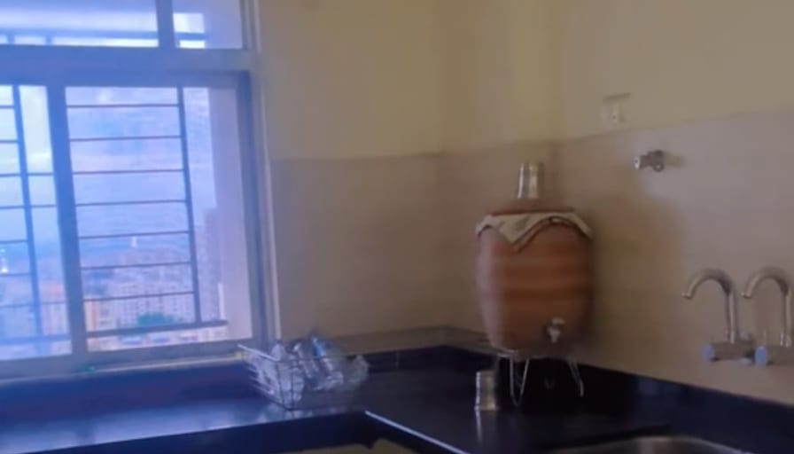 Zobiya's room