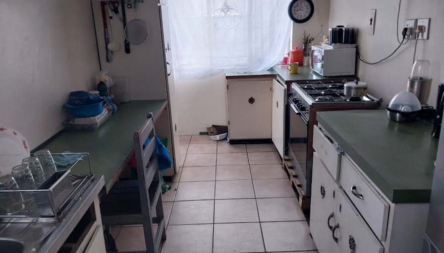 Belhar Home's room