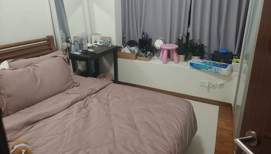Ray's room