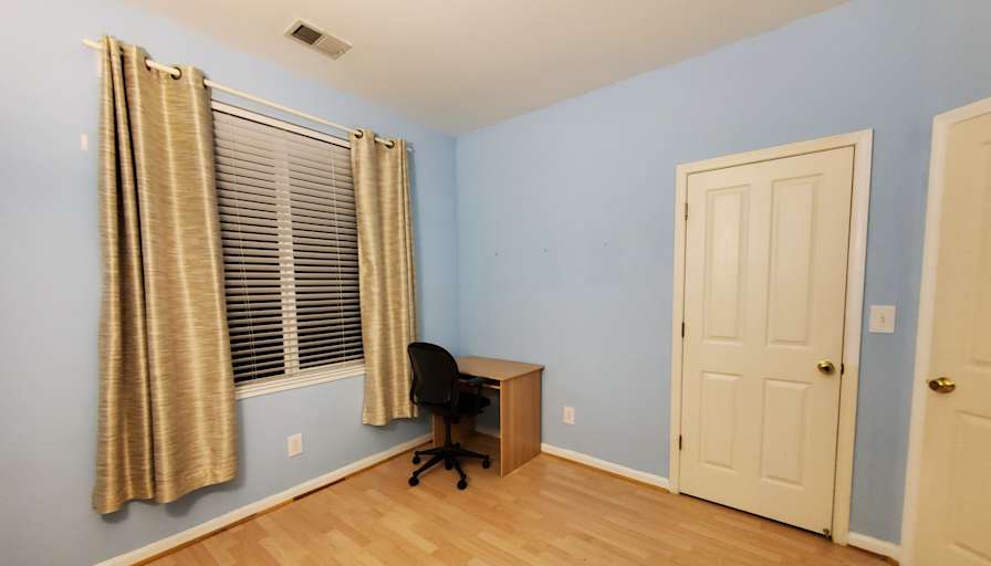 Lin's room