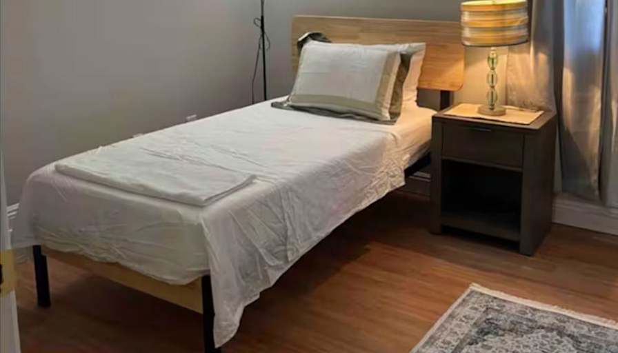 PadSplit's room