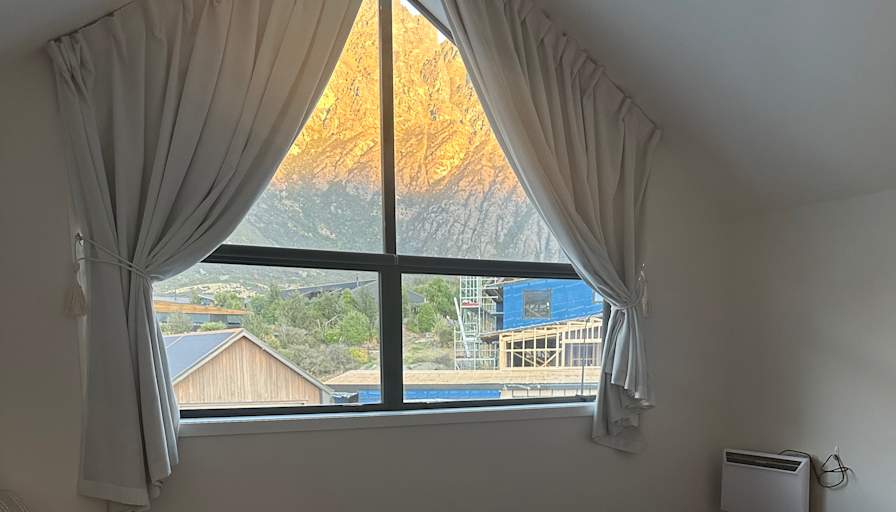 Linda A.'s room