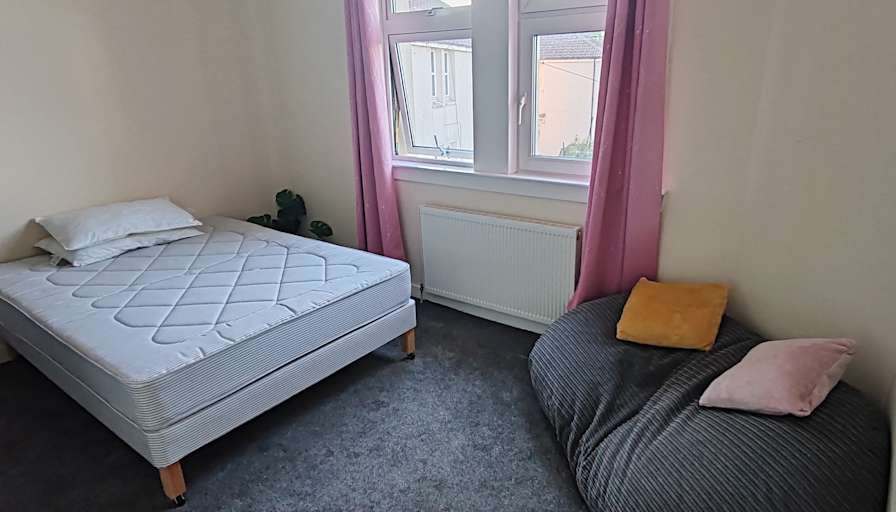 Ben's room