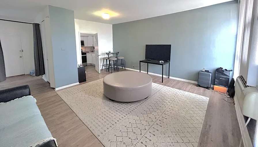 Stephanie O's room