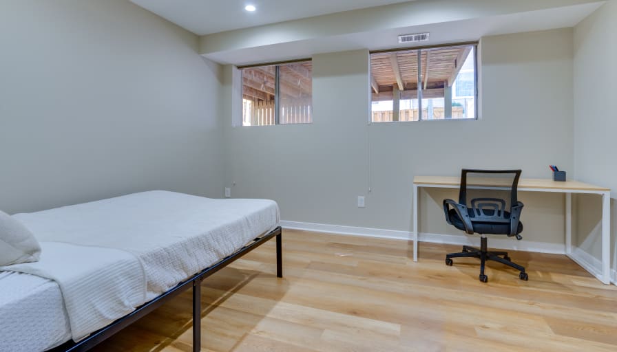 Dylan L.'s room
