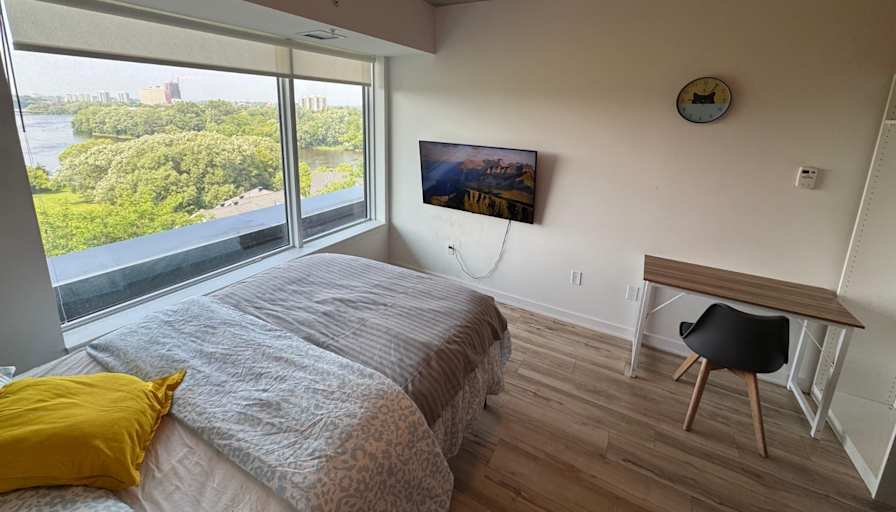 Attila's room