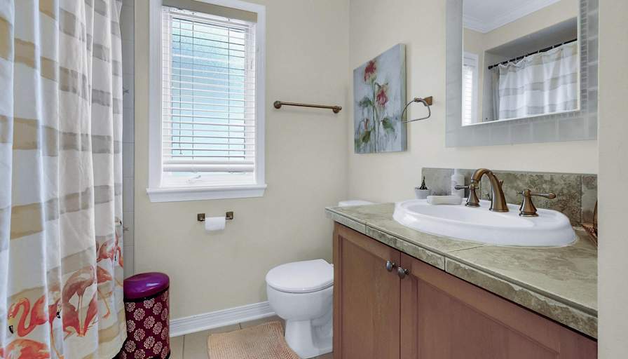 Rent In Ottawa Property Management Inc's room