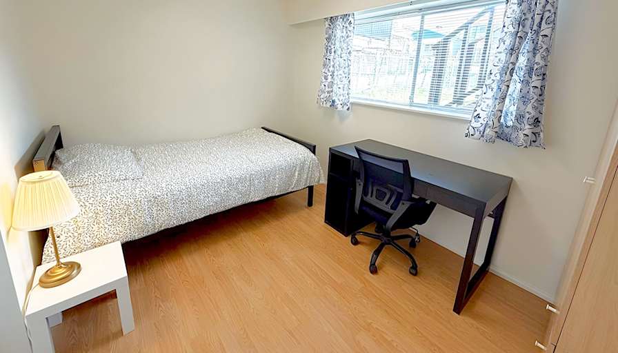 Shahram's room
