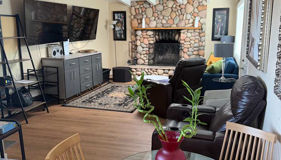 Brent's room