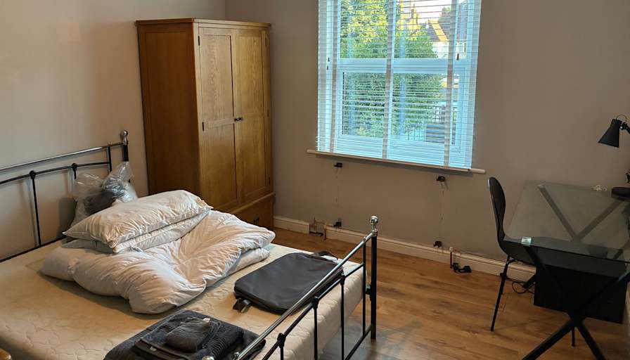 Darryl James Hill's room