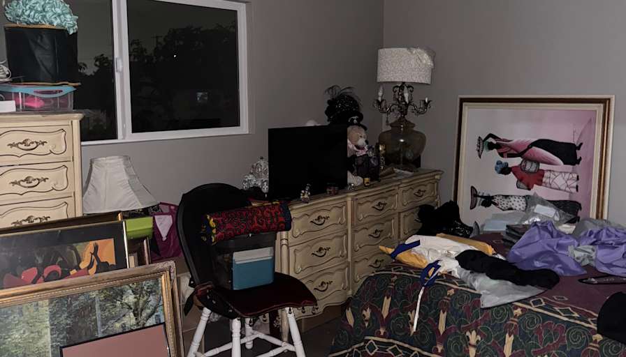 Wynter Jones's room