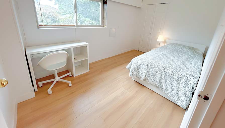 Shirin's room