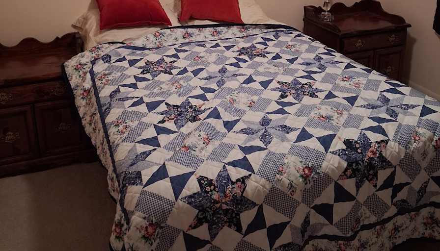 Thomas's room