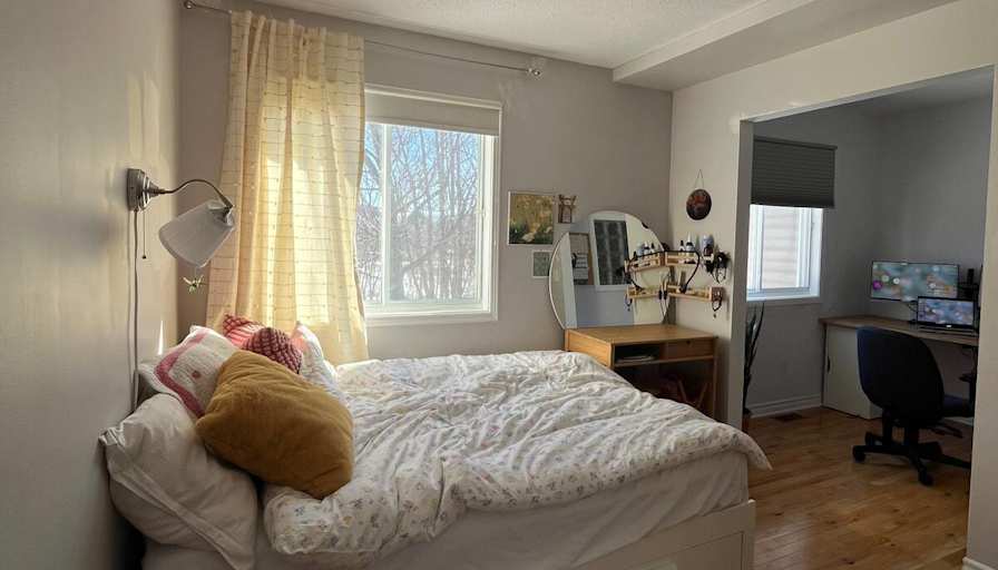 ouleiyah's room