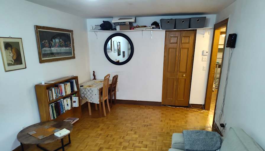 Alexandre's room