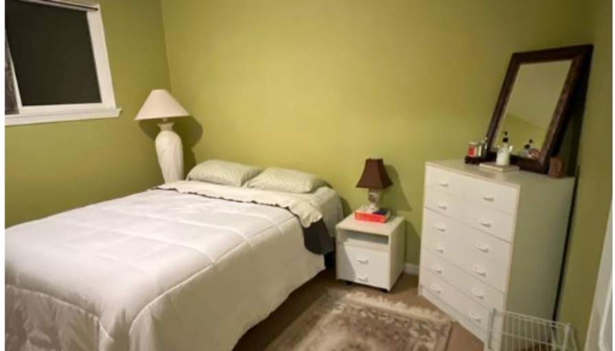 Kari's room