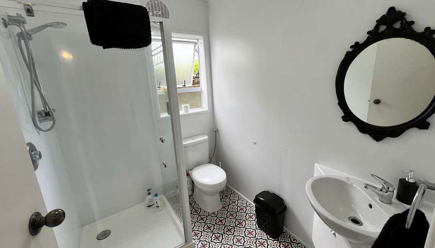 Elmer's room