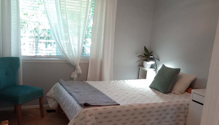 Andrea's room