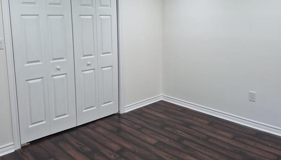 YISROEL COHEN's room