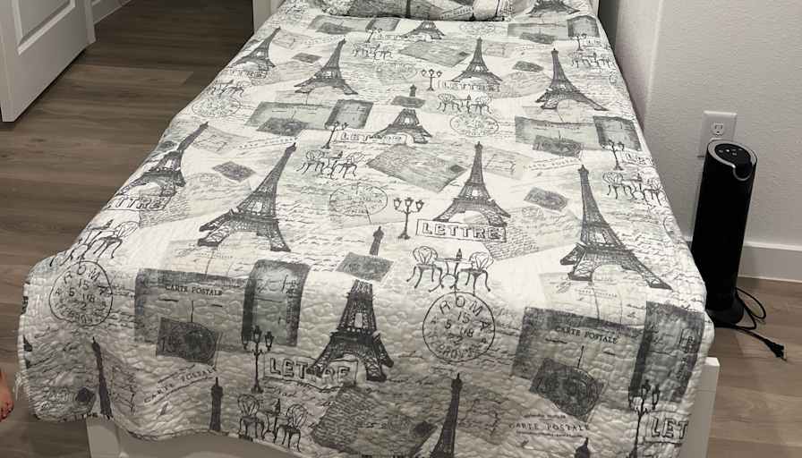 Loralee's room